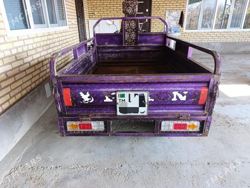 Fekon FK200-14G 2013 - 22 000 TMT - Dänew - img 3