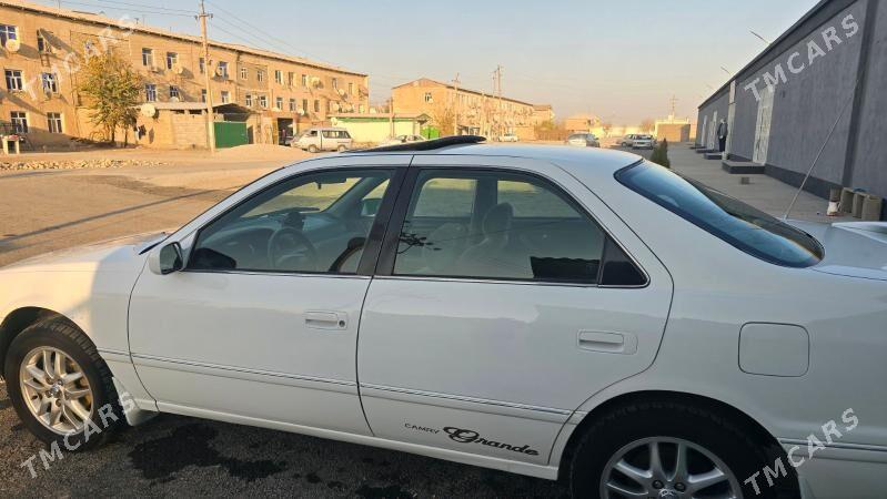 Toyota Camry 1999 - 145 000 TMT - Теджен - img 8