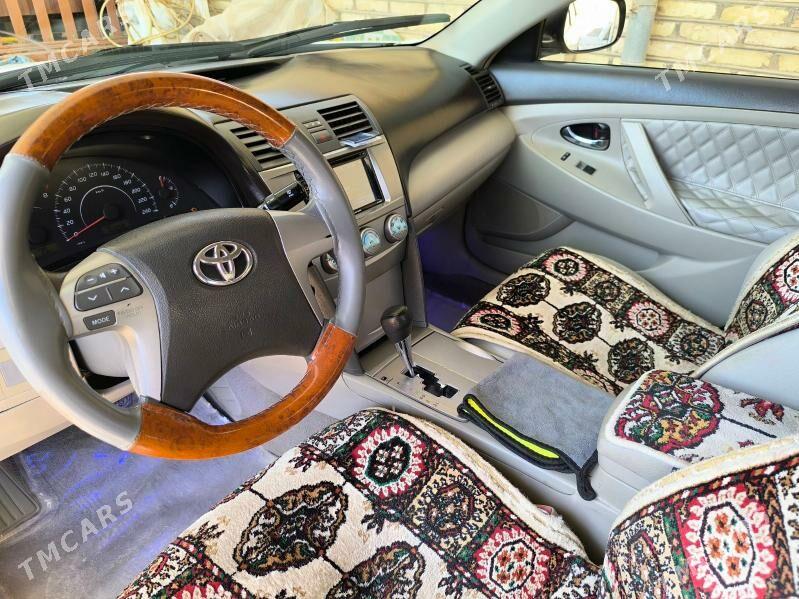 Toyota Camry 2010 - 135 000 TMT - Байрамали - img 10