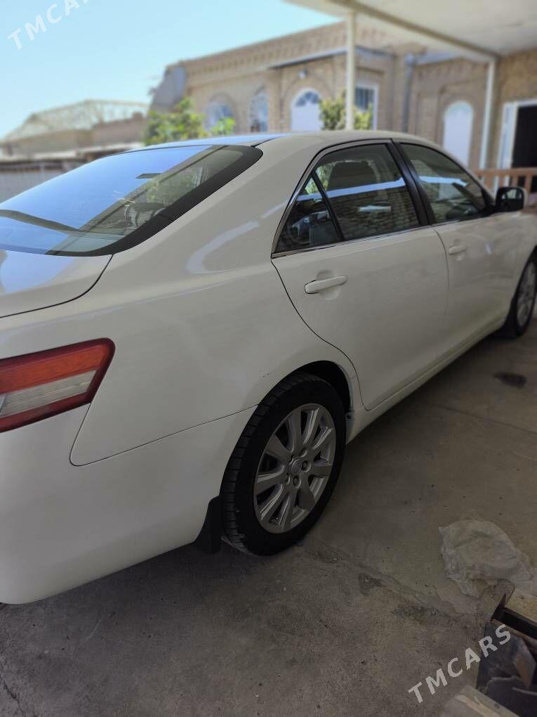 Toyota Camry 2010 - 135 000 TMT - Байрамали - img 3