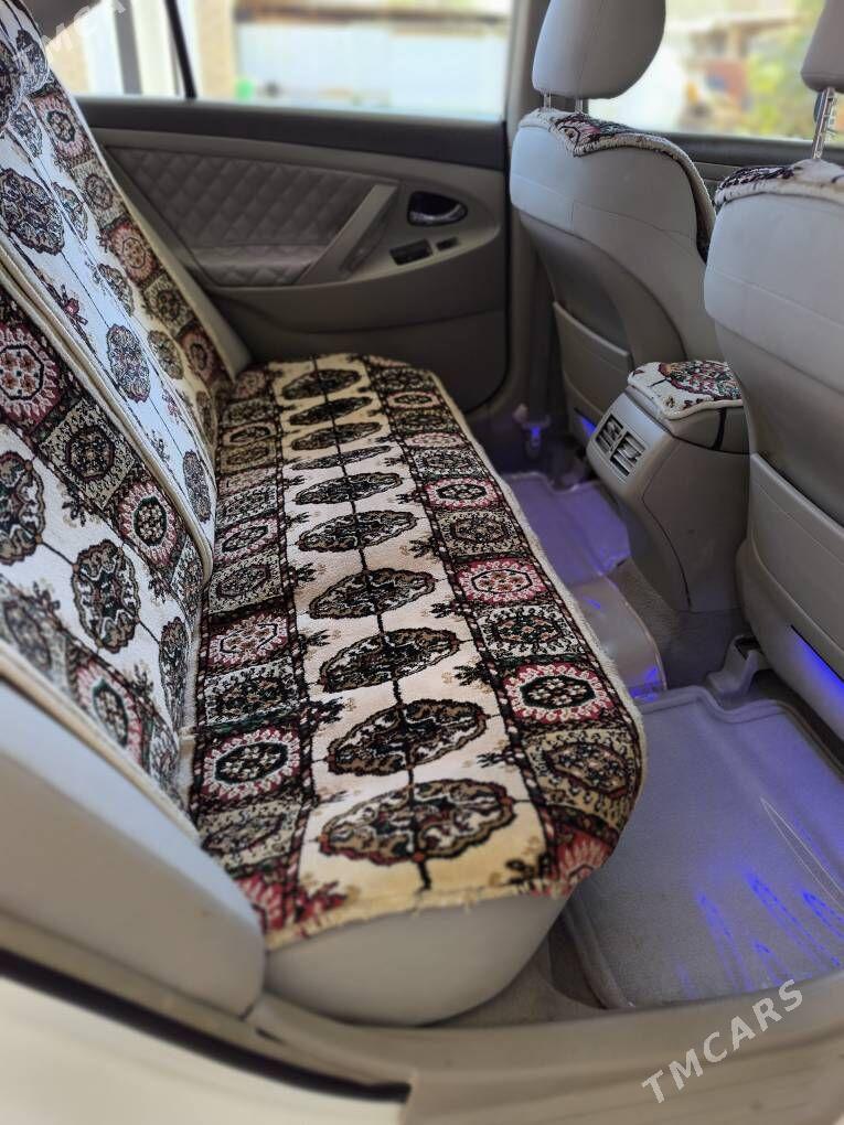 Toyota Camry 2010 - 135 000 TMT - Байрамали - img 5