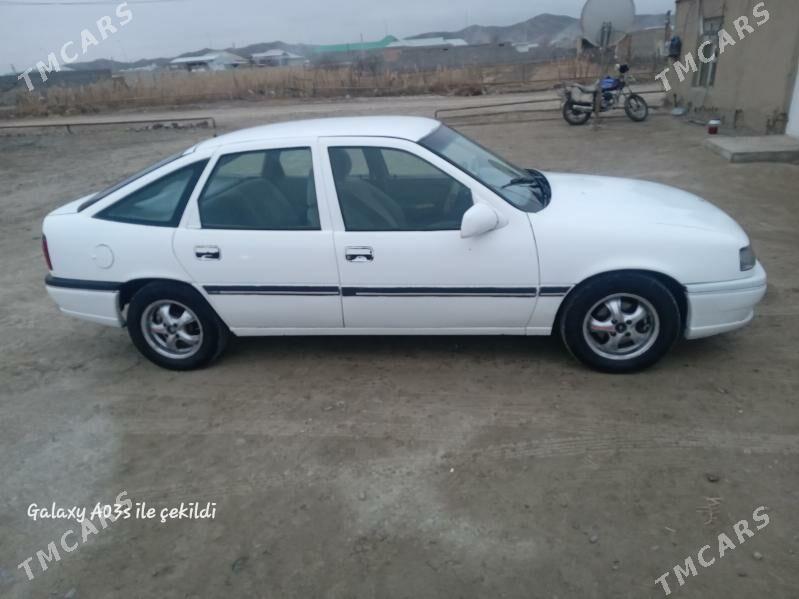 Opel Vectra 1993 - 36 000 TMT - Bäherden - img 4