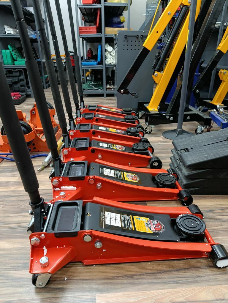 domkrat damkrat  3T 1 670 TMT - Чоганлы - img 2