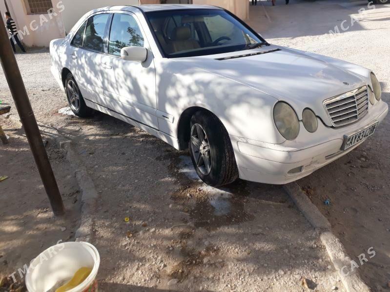 Mercedes-Benz W201 2000 - 70 000 TMT - Балканабат - img 2