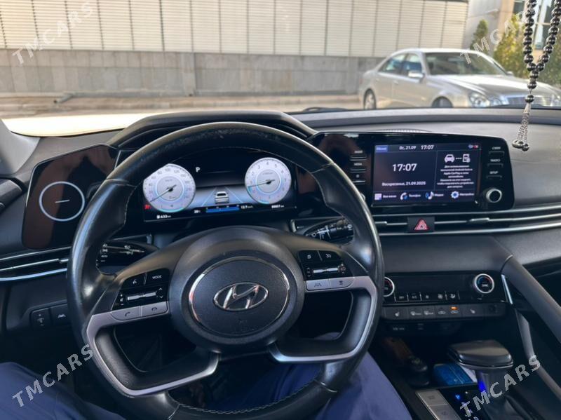 Hyundai Elantra 2021 - 250 000 TMT - Aşgabat - img 4
