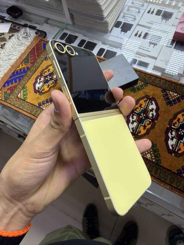 Samsung z flip 6 12/256gb - Garaşsyzlygyň 15 ýyllygy Söwda Merkezi - img 3