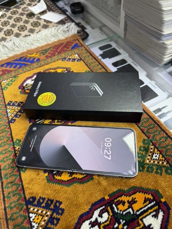 Samsung z flip 6 12/256gb - Garaşsyzlygyň 15 ýyllygy Söwda Merkezi - img 4