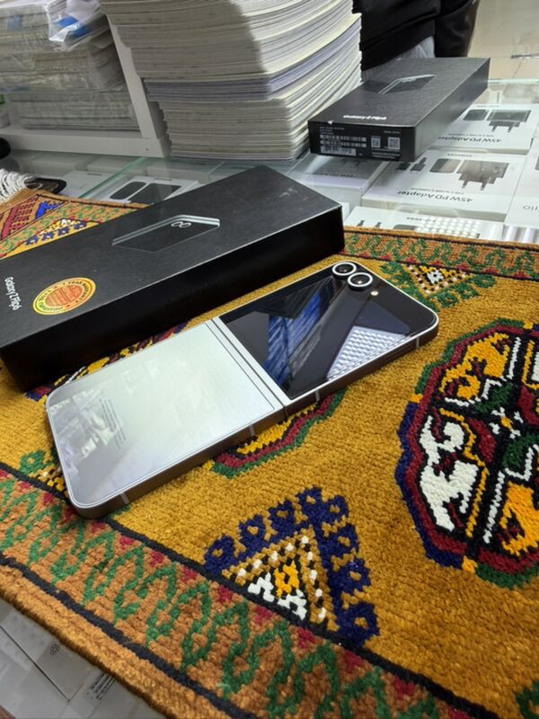 Samsung z flip 6 12/256gb - Garaşsyzlygyň 15 ýyllygy Söwda Merkezi - img 3