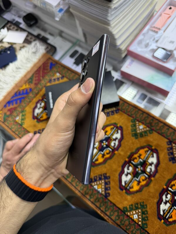 Samsung s23 ultra 12/256gb - Торговый центр "15 лет Независимости" - img 4