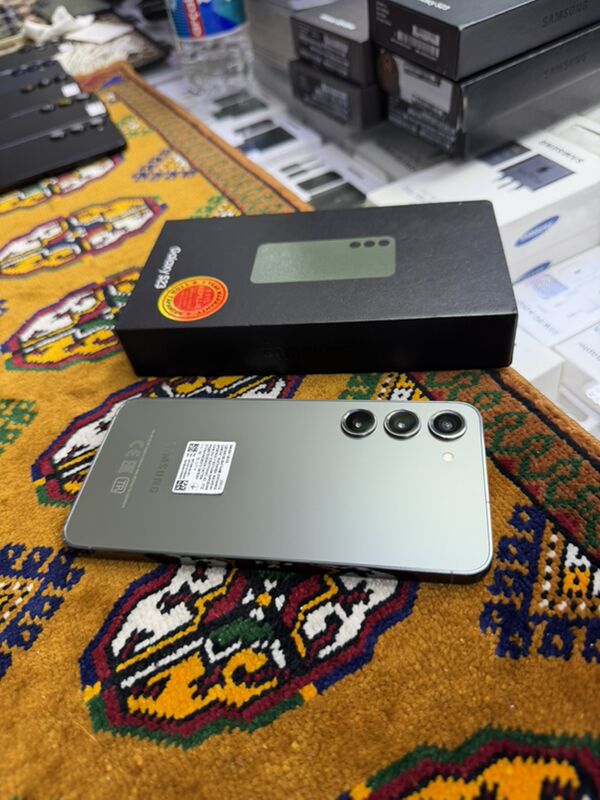 Samsung s23 8/256gb - Торговый центр "15 лет Независимости" - img 2