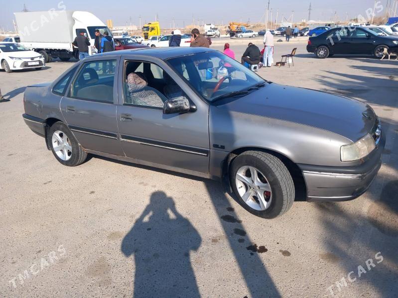 Opel Vectra 1992 - 38 000 TMT - Чарджоу - img 2