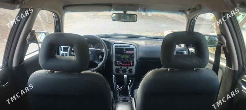 Toyota Avensis 2002 - 99 000 TMT - Babadaýhan - img 6