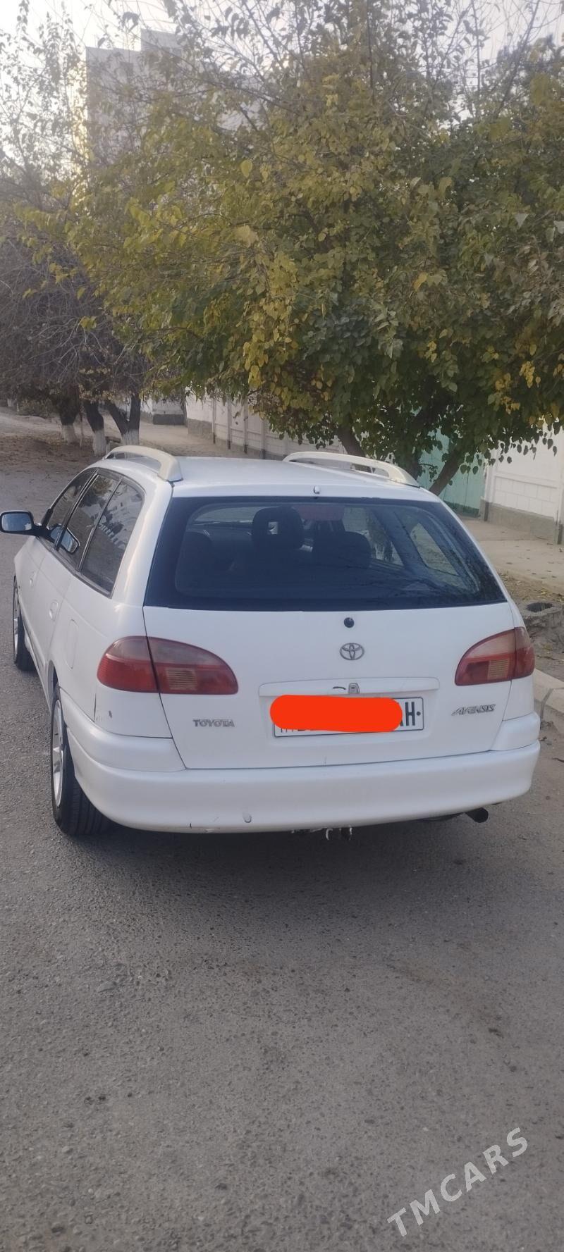 Toyota Avensis 2002 - 99 000 TMT - Babadaýhan - img 4