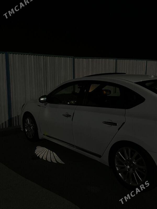 Nissan Sentra 2014 - 165 000 TMT - Бузмеин - img 8