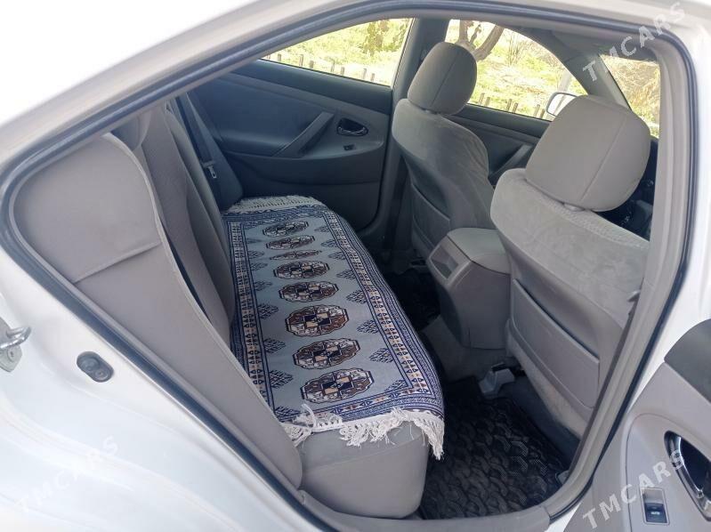 Toyota Camry 2011 - 195 000 TMT - Sakarçäge - img 2