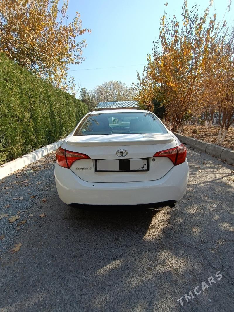 Toyota Corolla 2018 - 210 000 TMT - Ашхабад - img 3