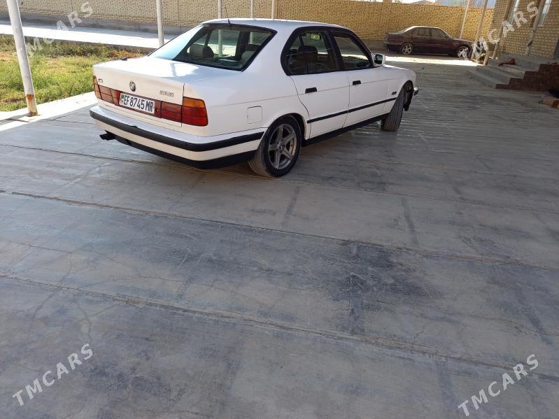 BMW 528 1995 - 42 000 TMT - Mary - img 4