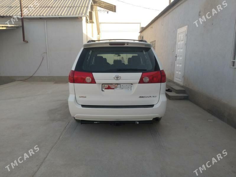 Toyota Sienna 2008 - 260 000 TMT - Район ст. Аэропорта, ул. Гагарина - img 4