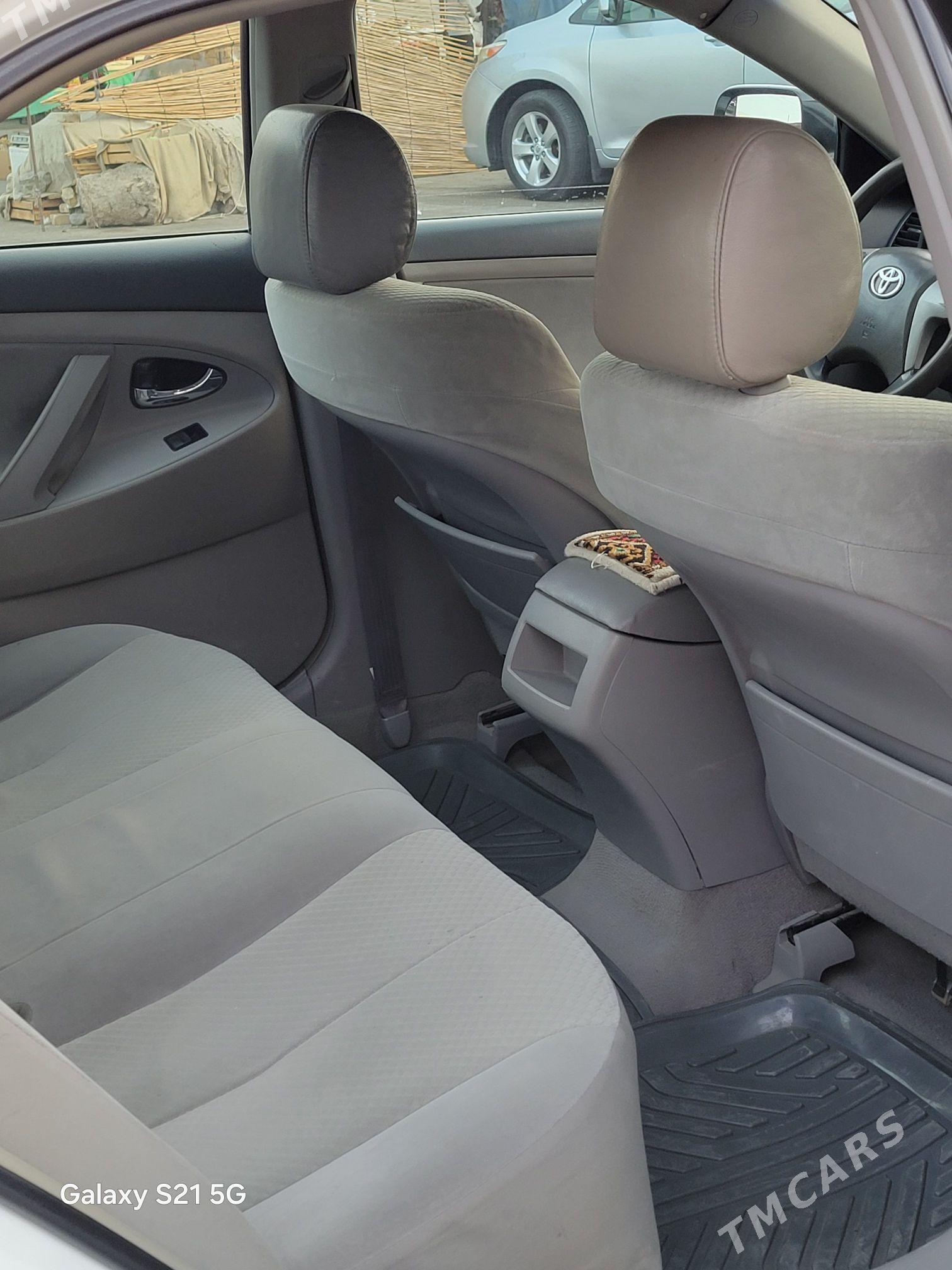 Toyota Camry 2007 - 200 000 TMT - Mary - img 8