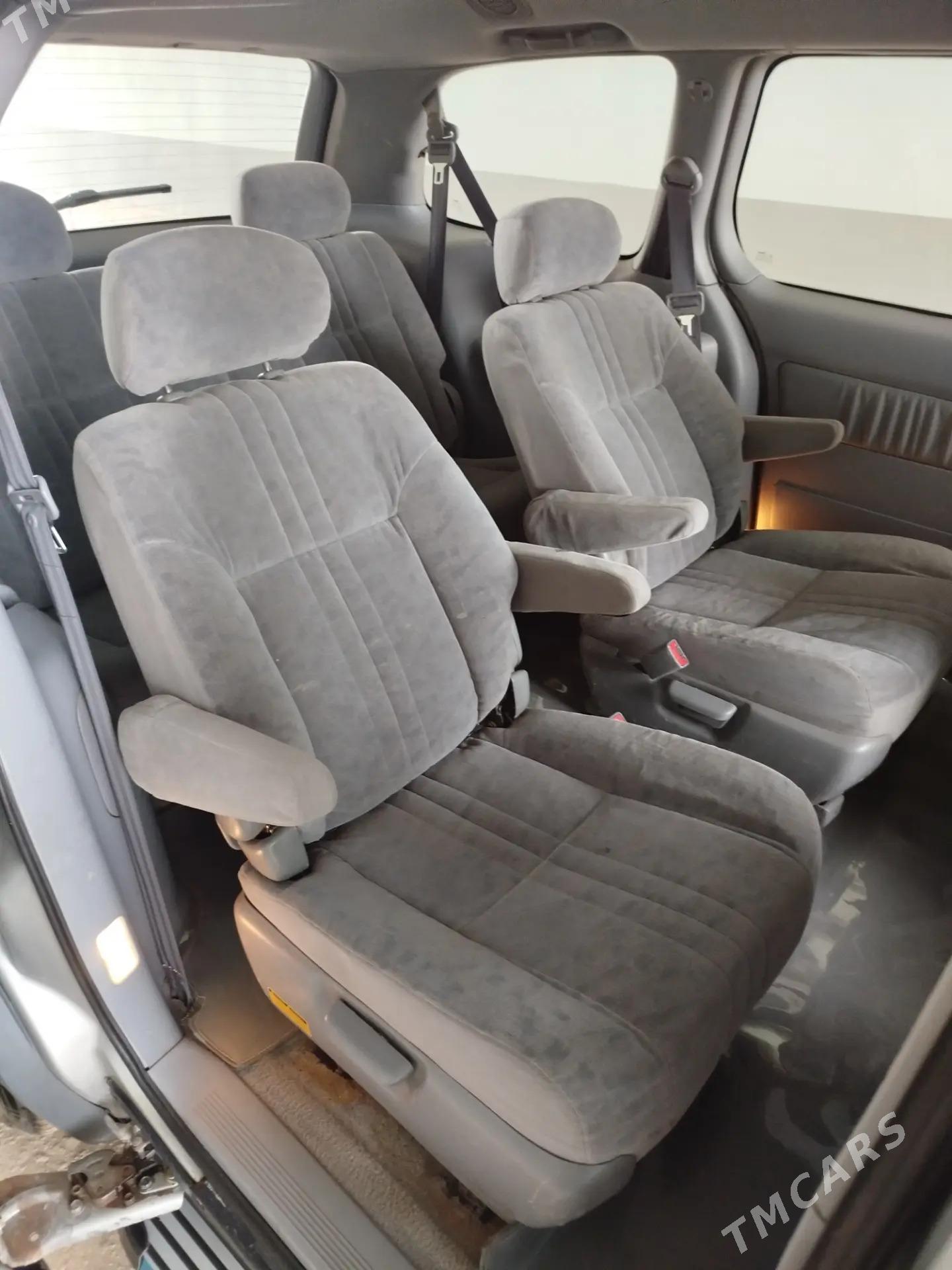 Toyota Sienna 2002 - 190 000 TMT - Gubadag - img 6