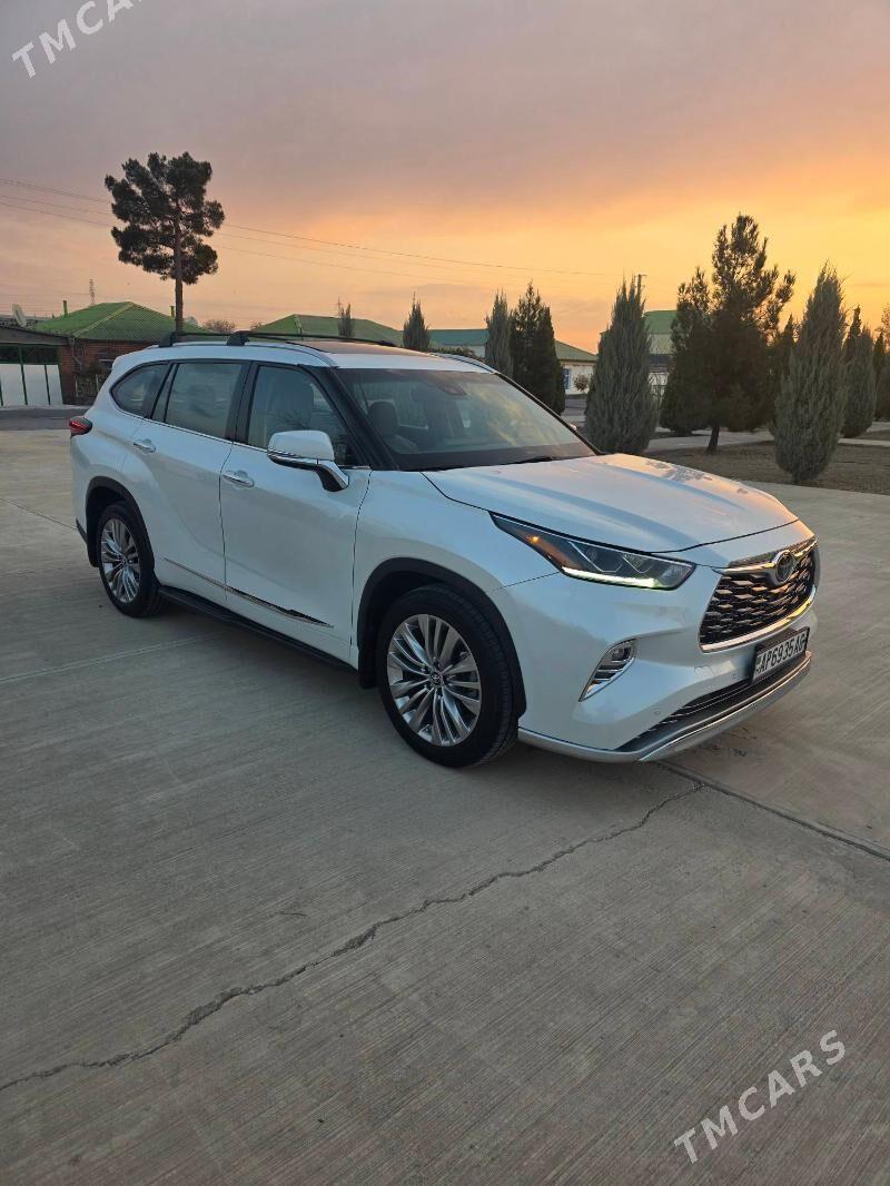 Toyota Highlander 2022 - 624 000 TMT - Бузмеин ГРЭС - img 2