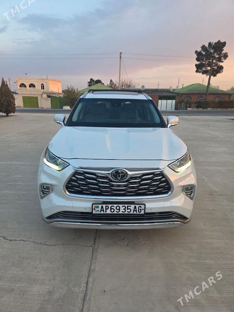 Toyota Highlander 2022 - 624 000 TMT - Бузмеин ГРЭС - img 5