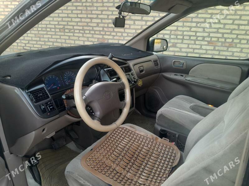 Toyota Sienna 2000 - 150 000 TMT - Тагтабазар - img 5