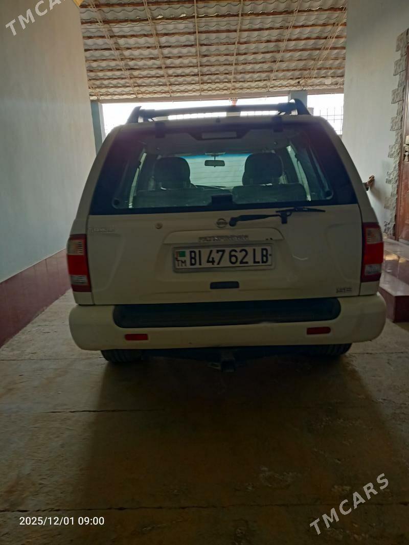 Nissan Pathfinder 2003 - 110 000 TMT - Халач - img 6