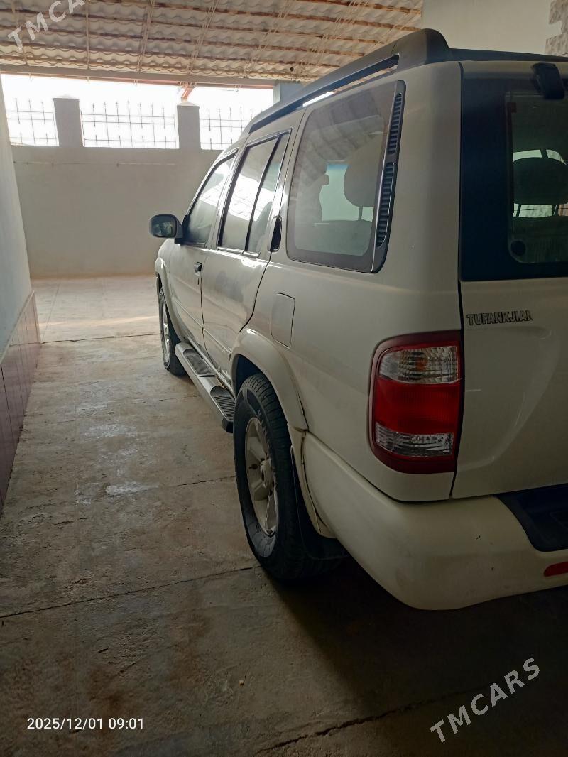 Nissan Pathfinder 2003 - 110 000 TMT - Халач - img 5