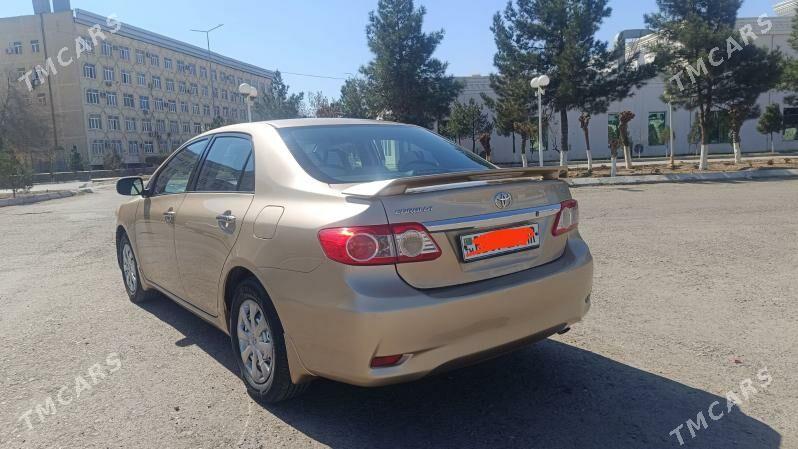 Toyota Corolla 2011 - 150 000 TMT - Мары - img 2
