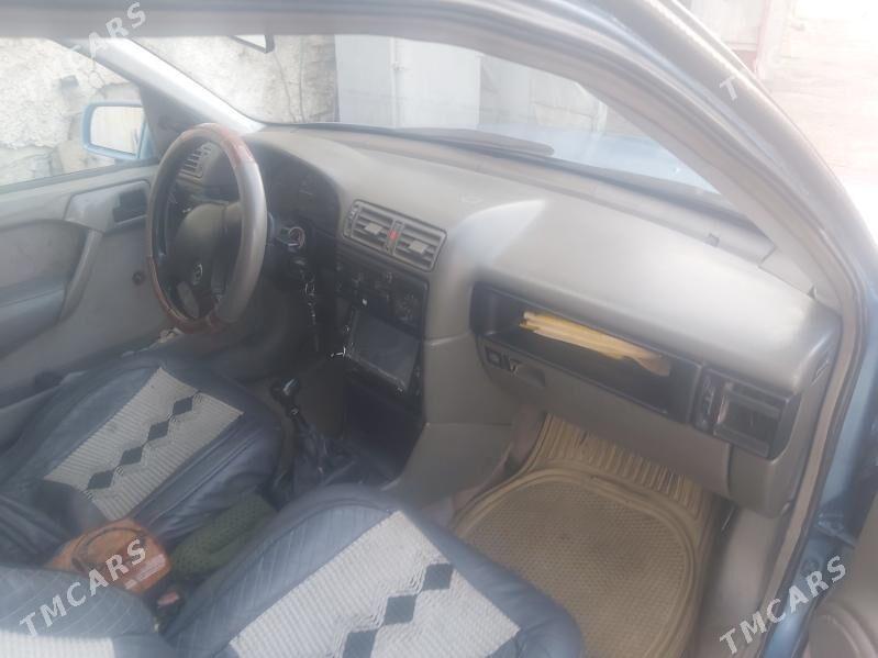 Opel Vectra 1990 - 50 000 TMT - Туркменабат - img 3