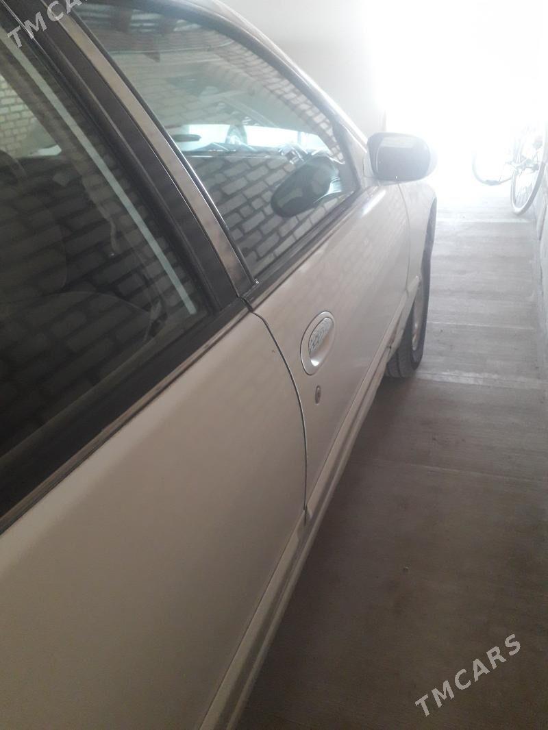 Nissan Altima 1995 - 26 000 TMT - Халач - img 8