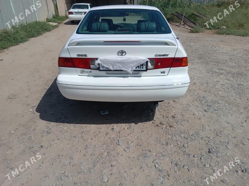 Toyota Camry 1997 - 123 000 TMT - Бабадайхан - img 2
