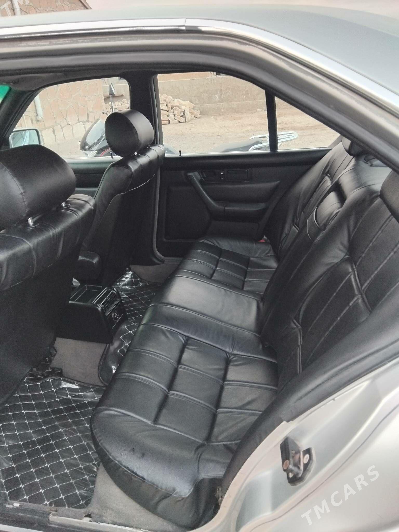 BMW 535 1990 - 45 000 TMT - Этрек - img 5