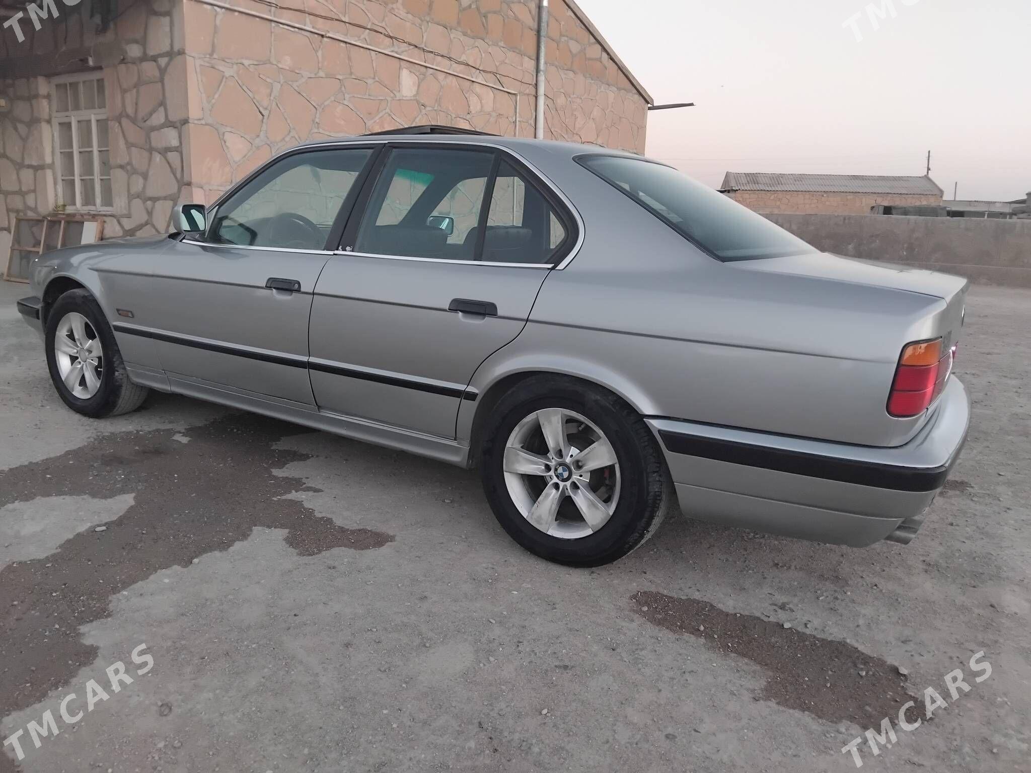 BMW 535 1990 - 45 000 TMT - Этрек - img 9