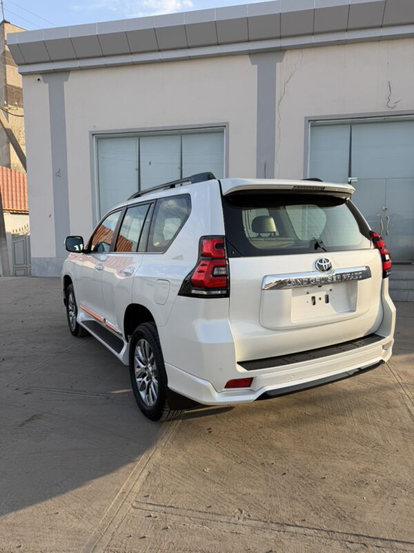 Toyota Land Cruiser Prado 2023 - 1 090 000 TMT - Туркменабат - img 4