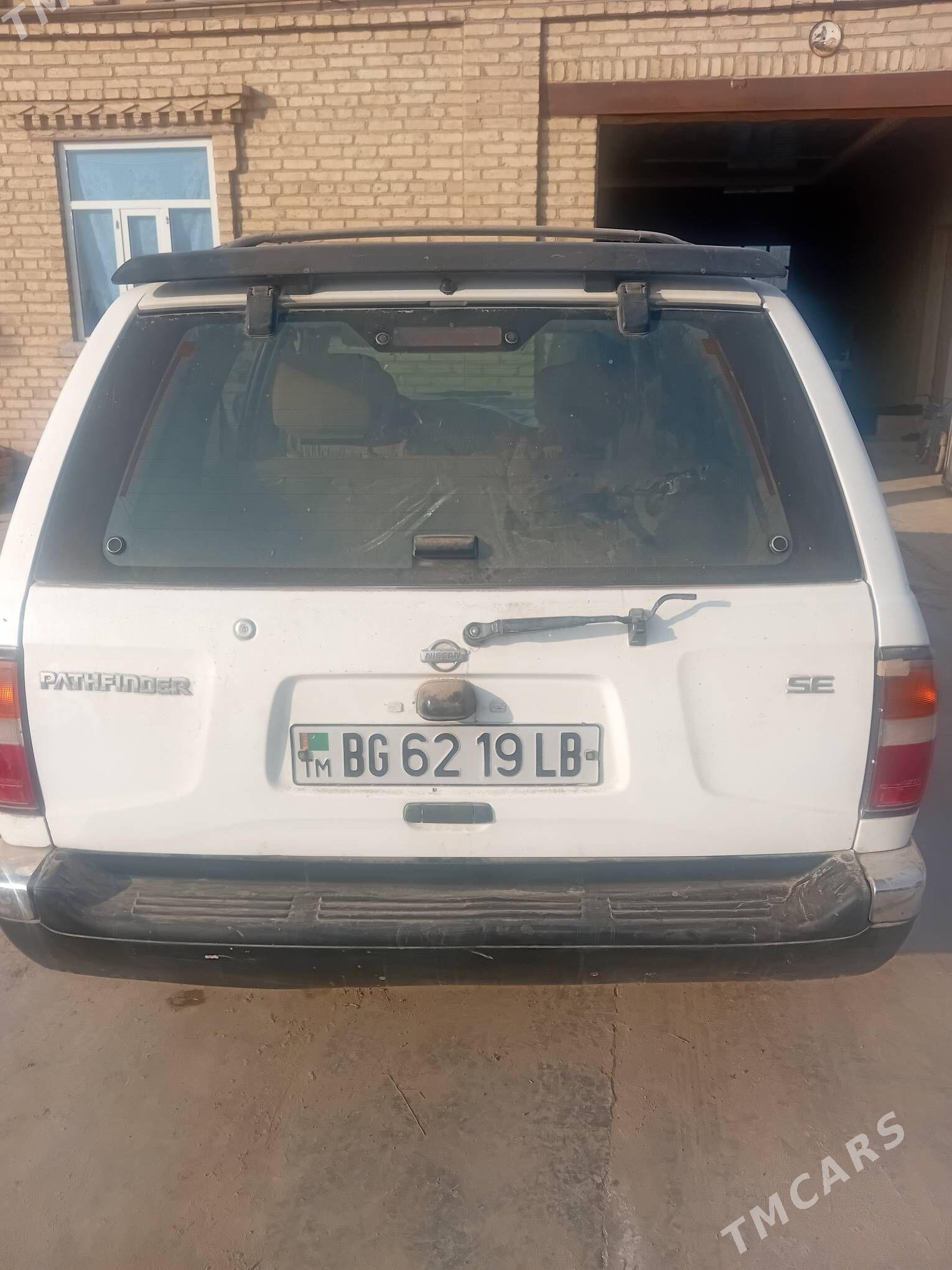 Nissan Pathfinder 1997 - 100 000 TMT - Дянев - img 2