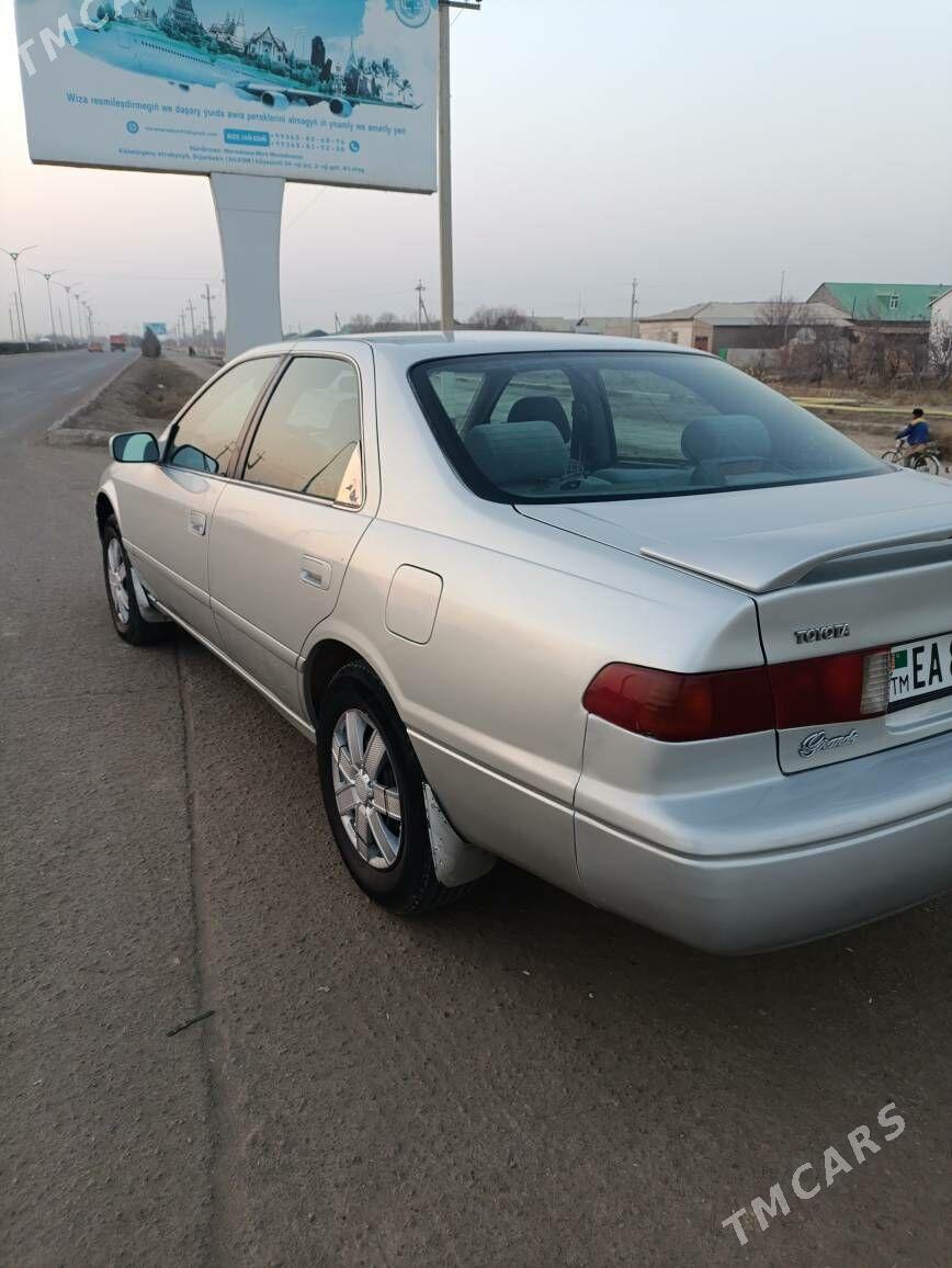 Toyota Camry 2001 - 148 000 TMT - Köneürgenç - img 2
