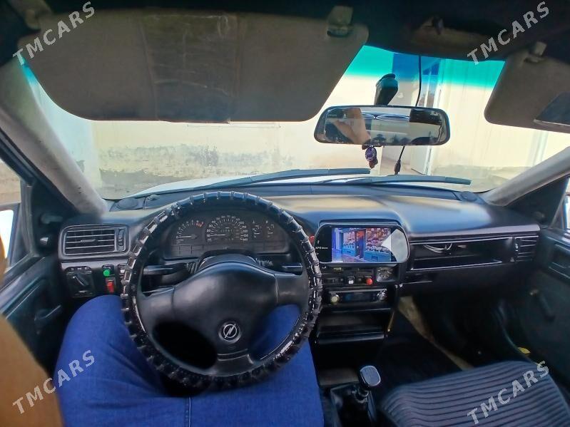 Opel Vectra 1990 - 35 000 TMT - Сейди - img 6