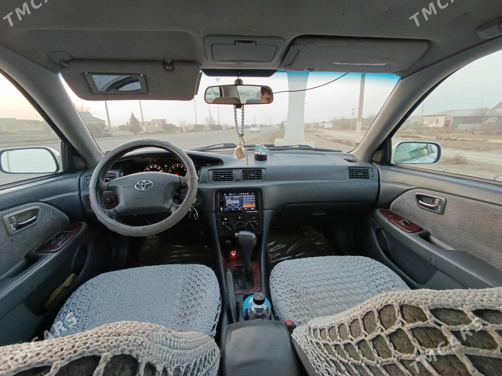 Toyota Camry 2001 - 148 000 TMT - Köneürgenç - img 7