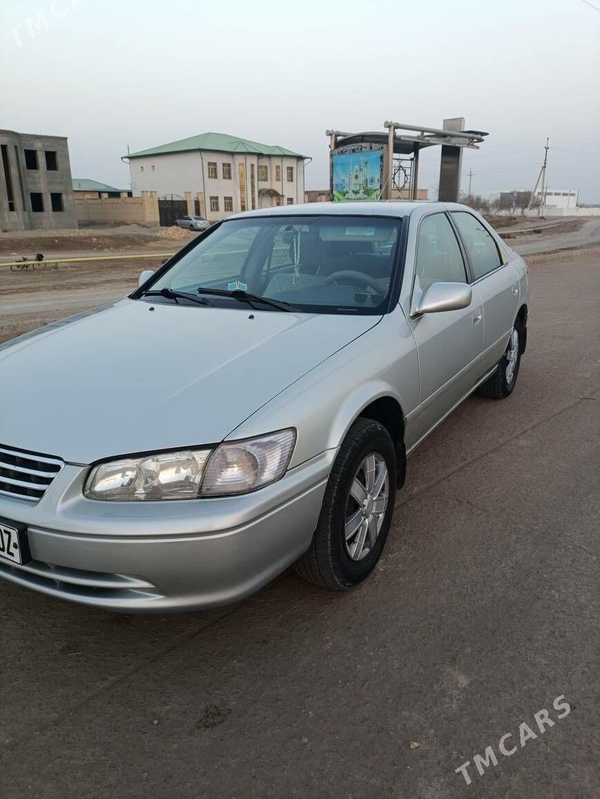 Toyota Camry 2001 - 148 000 TMT - Köneürgenç - img 4