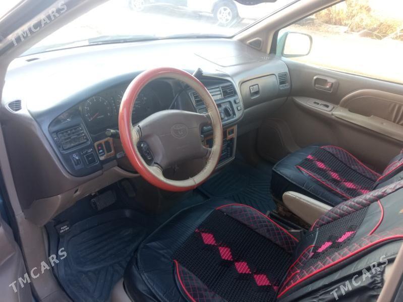 Toyota Sienna 2000 - 130 000 TMT - Murgap - img 5