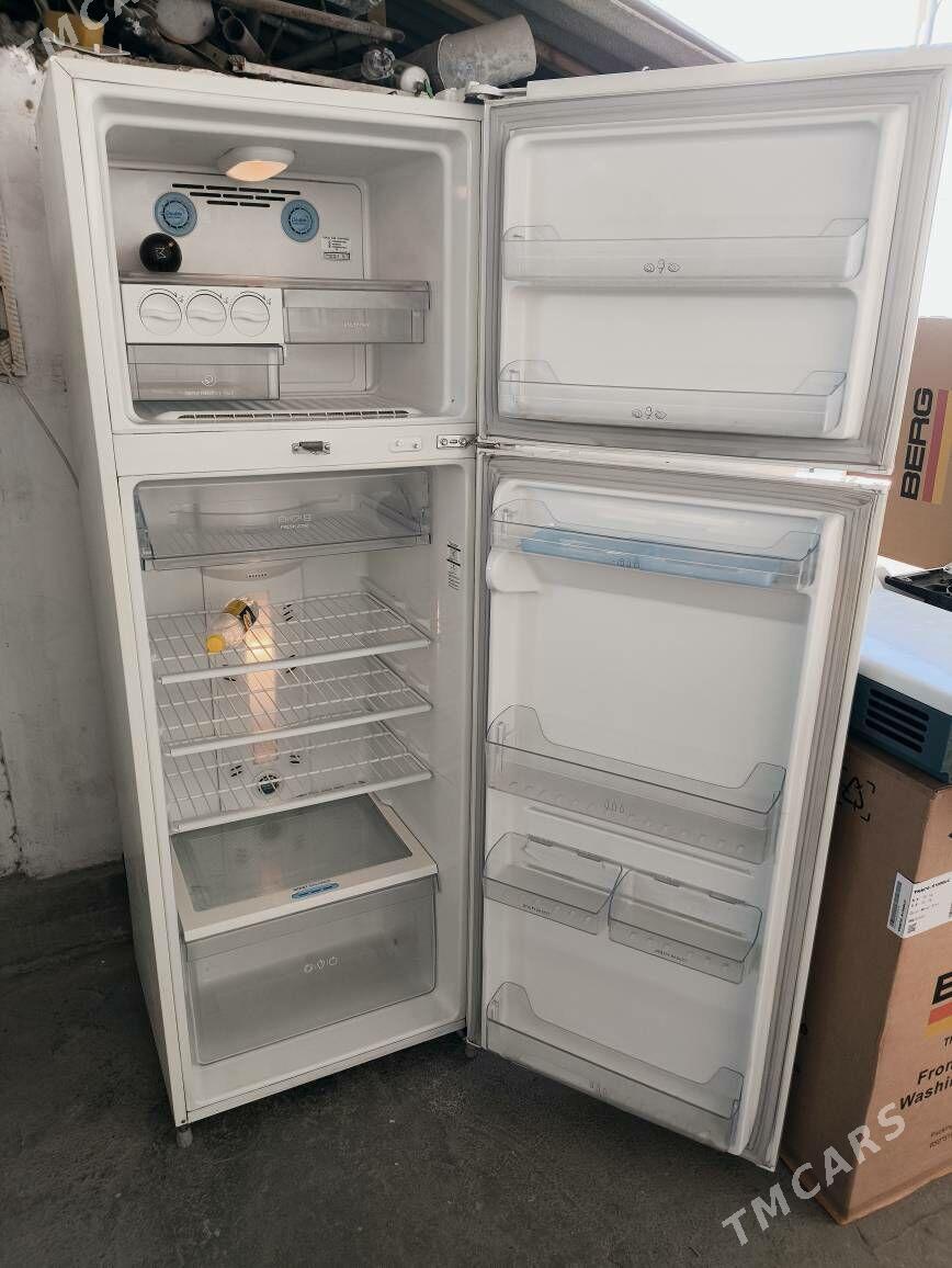 LG холодильник - Kim raýon - img 2