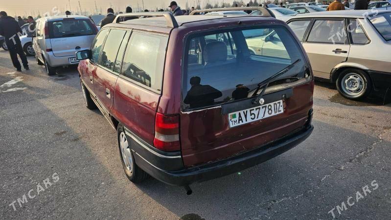 Opel Astra 1993 - 38 000 TMT - Шабатский этрап - img 3