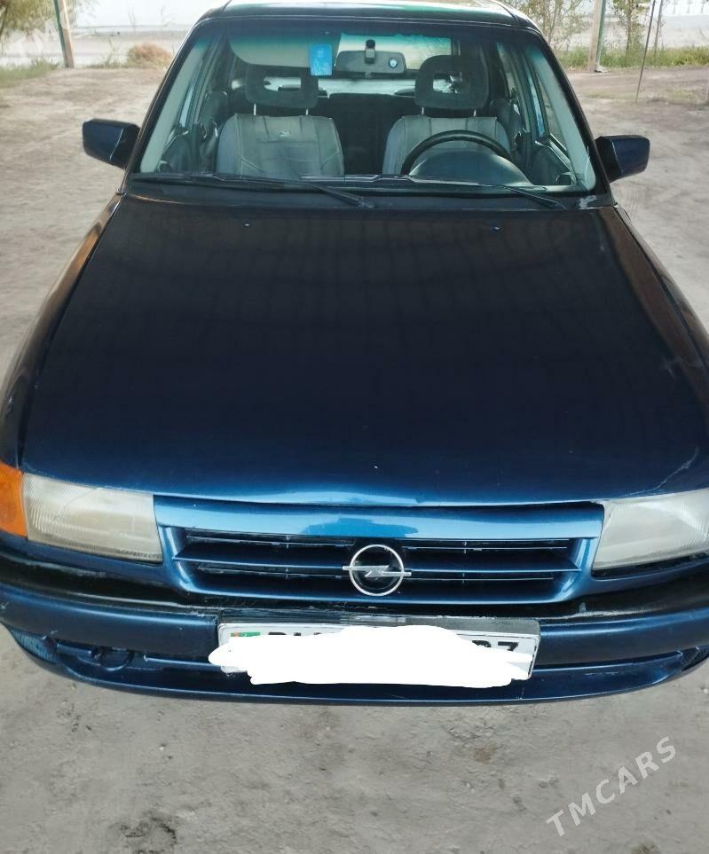 Opel Astra 1993 - 33 000 TMT - Акдепе - img 1