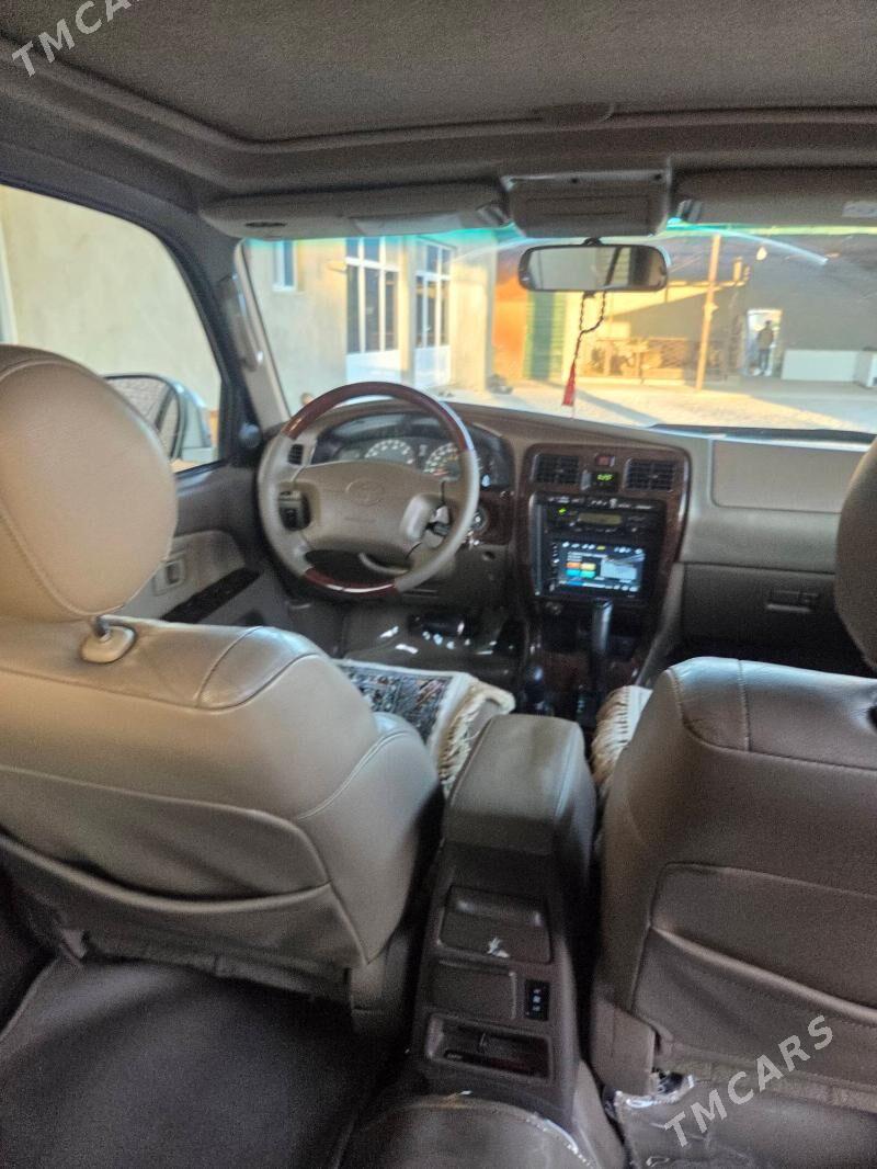 Toyota 4Runner 2002 - 180 000 TMT - Kaka - img 8