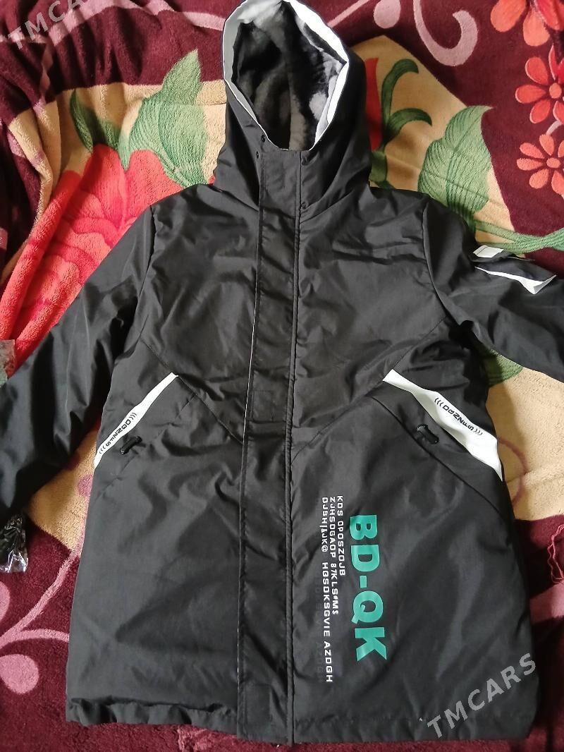 kurtka - Гурбансолтан Едже - img 1