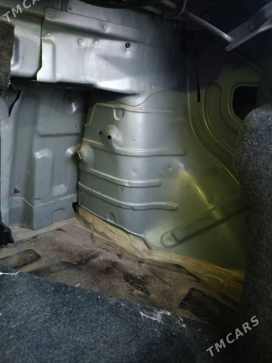 Toyota Camry 2001 - 148 000 TMT - Köneürgenç - img 10