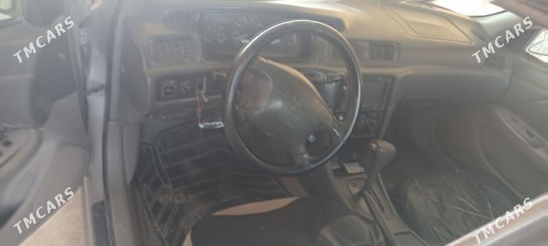 Toyota Camry 1999 - 87 000 TMT - Сакарчага - img 5