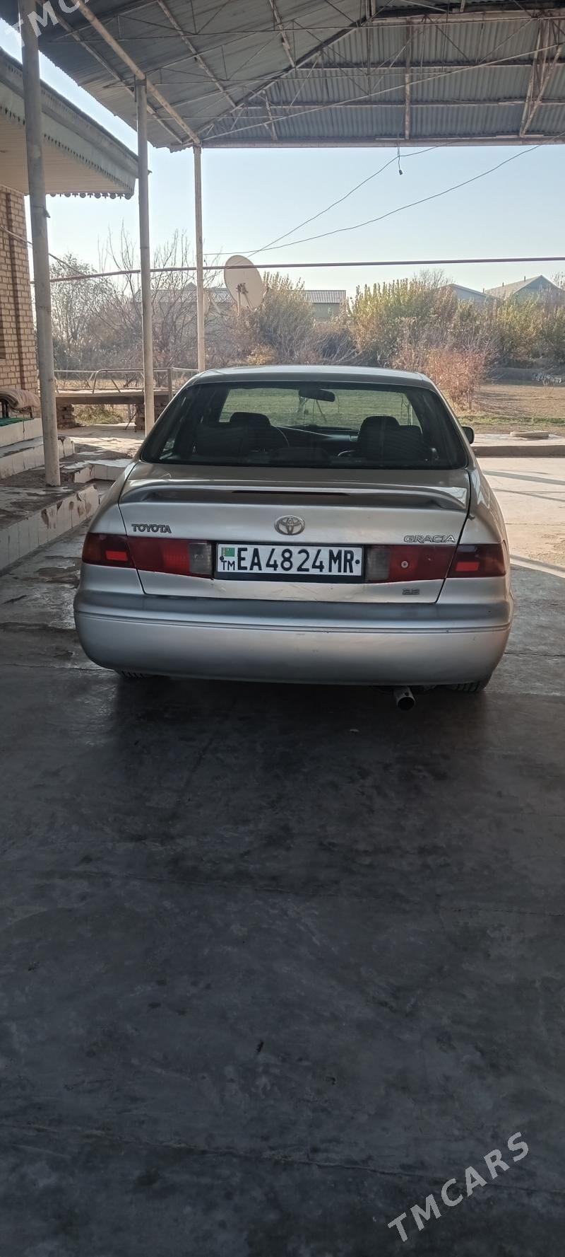 Toyota Camry 1999 - 87 000 TMT - Сакарчага - img 3